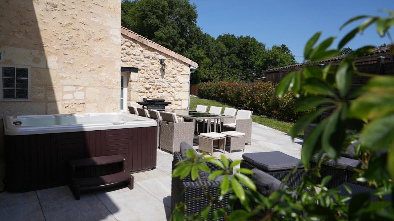 Domaine Des Pierres Precieuses - Demeure De Charme - Grand Standing - 15 Pers - Spa - Massages - Detente Et Bien-Etre - 30' Bordeaux Gauriaguet Buitenkant foto