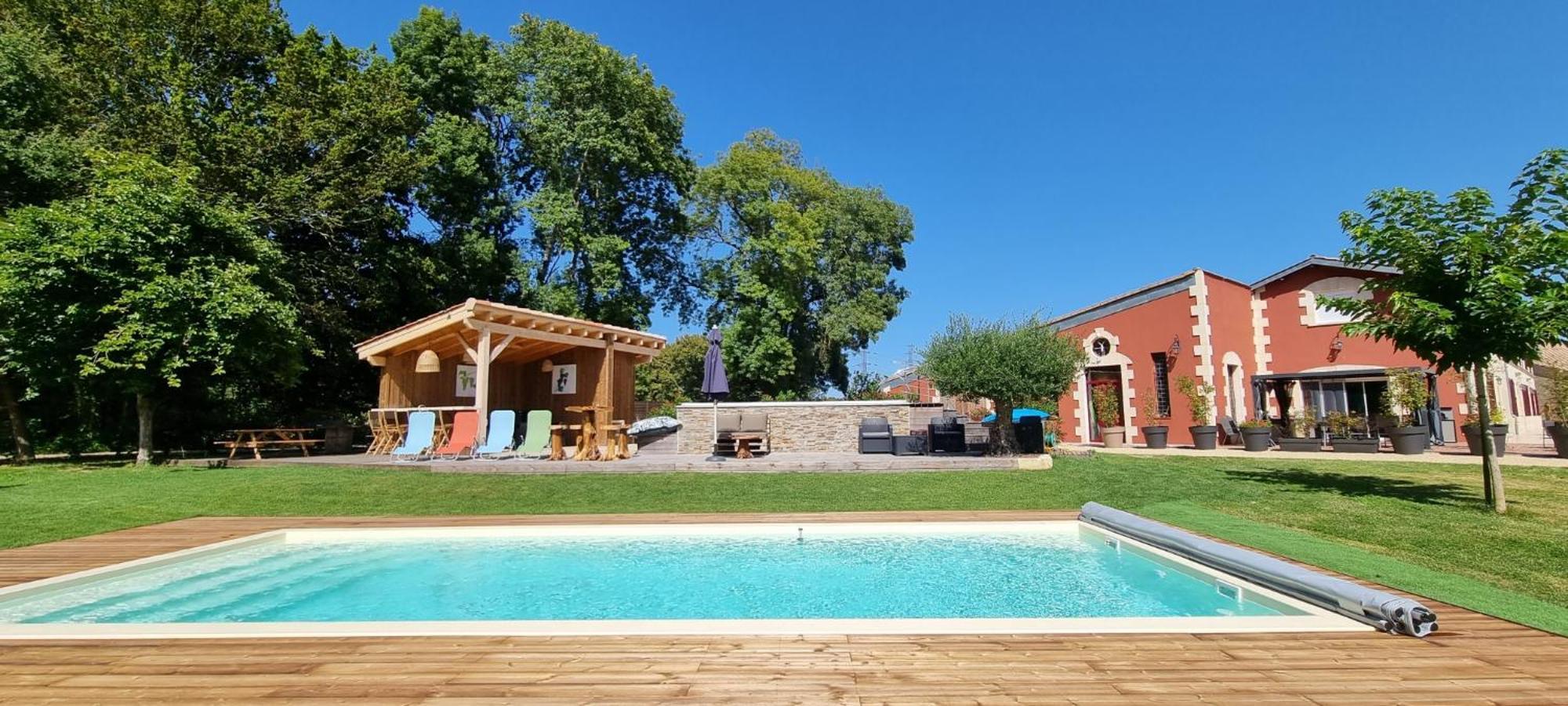Domaine Des Pierres Precieuses - Demeure De Charme - Grand Standing - 15 Pers - Spa - Massages - Detente Et Bien-Etre - 30' Bordeaux Gauriaguet Buitenkant foto