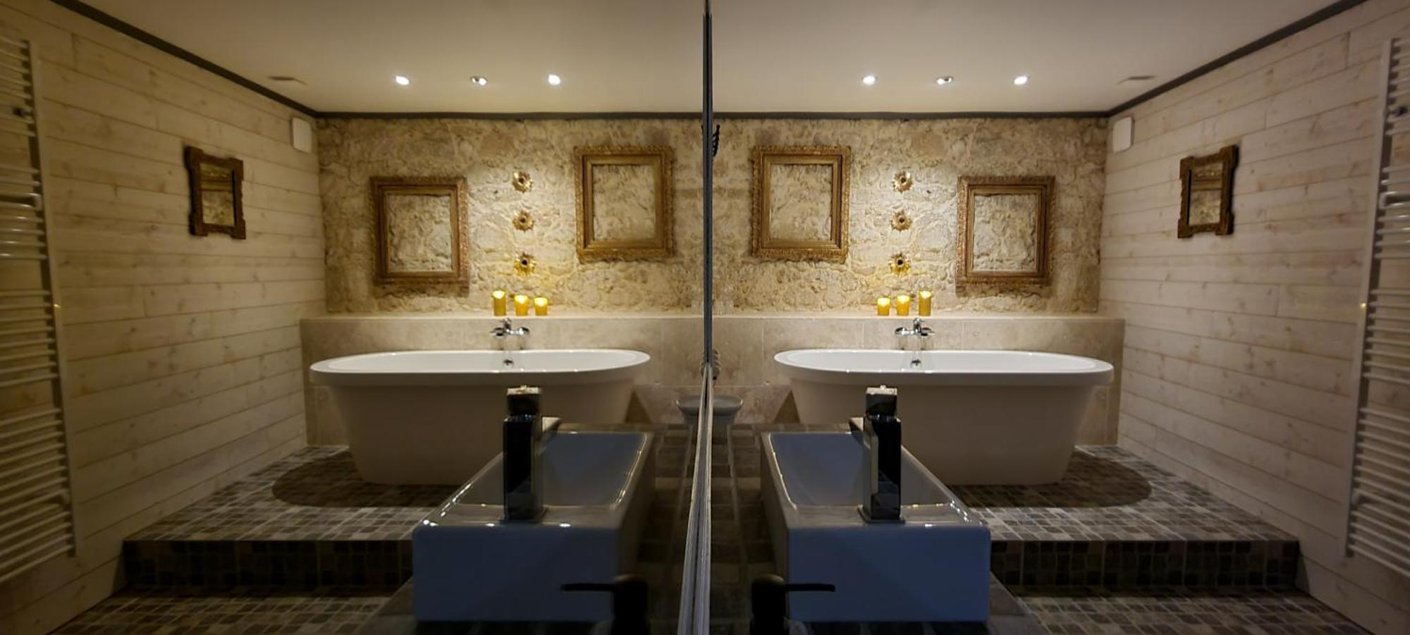 Domaine Des Pierres Precieuses - Demeure De Charme - Grand Standing - 15 Pers - Spa - Massages - Detente Et Bien-Etre - 30' Bordeaux Gauriaguet Buitenkant foto
